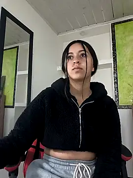 zoe connor19 online show from February 4, 2026, 8:03 pm