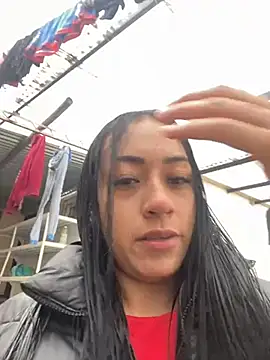 Snapshot of Little_aphrodite chatting on February 13, 2026, 9:44 pm Little aphrodite online show from February 13, 2026, 9:44 pm