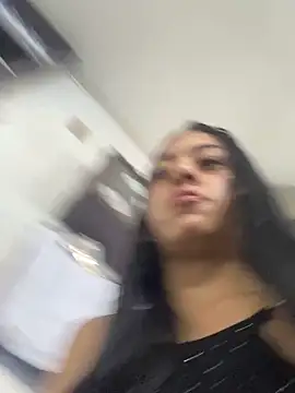 Snapshot of Little_aphrodite chatting on February 19, 2026, 12:28 am Little aphrodite online show from February 19, 2026, 12:28 am