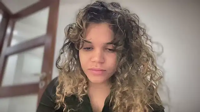 Snapshot of brithneysquirt chatting on September 25, 2025, 9:40 pm brithneysquirt online show from September 25, 2025, 9:40 pm