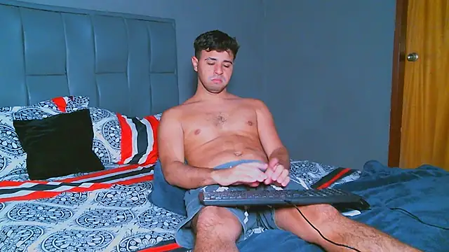 Snapshot of beautiful_james chatting on February 4, 2025, 1:34 am beautiful james online show from February 4, 2025, 1:34 am