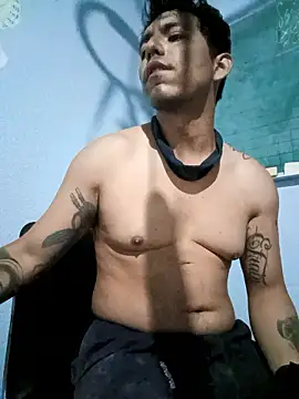 Javierhot666 online show from April 18, 2026, 4:55 pm