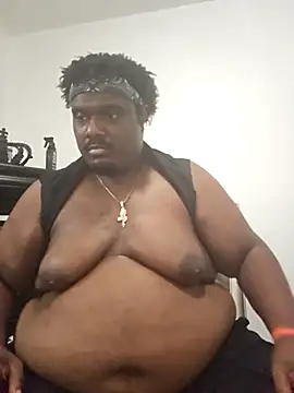 Snapshot of BigBossaNova69 chatting on April 6, 2026, 7:48 pm BigBossaNova69 online show from April 6, 2026, 7:48 pm