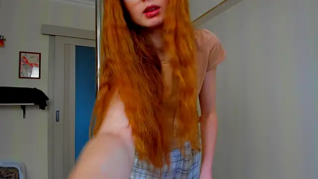 Snapshot of Fire_Luna chatting on October 31, 2025, 9:21 am Fire Luna online show from October 31, 2025, 9:21 am