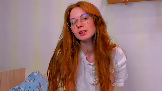 Fire Luna online show from February 25, 2026, 5:39 am