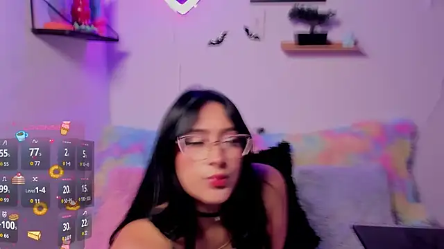 Snapshot of Kaaiiri chatting on September 9, 2025, 4:12 am Kaaiiri online show from September 9, 2025, 4:12 am