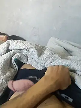 Juliano69xv online show from March 5, 2025, 12:22 pm