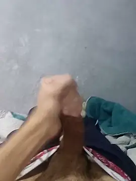 Juliano69xv online show from March 19, 2025, 1:40 pm