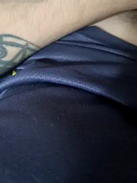 Juliano69xv online show from October 4, 2025, 1:20 pm