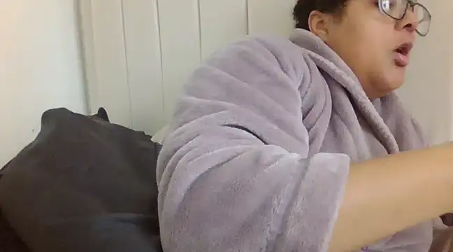 vanilla chocolate23 online show from February 1, 2025, 11:10 am