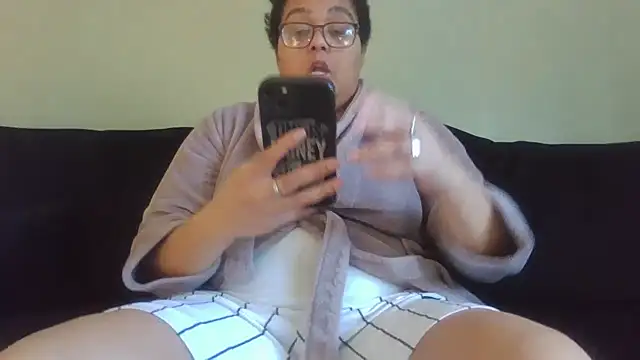 vanilla chocolate23 online show from February 6, 2025, 12:26 pm