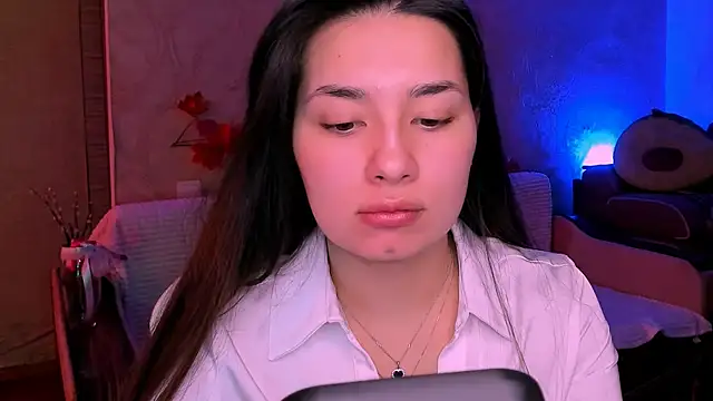 Swee Alicee online show from March 20, 2025, 12:11 pm