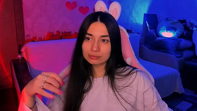 Swee Alicee online show from March 19, 2026, 7:51 pm