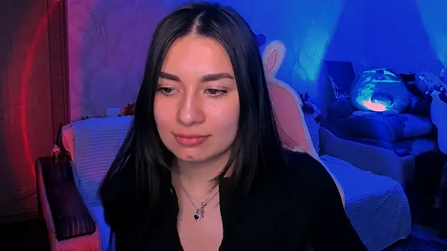 Swee Alicee online show from March 25, 2026, 8:15 pm