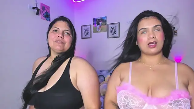 Snapshot of dulce__love69 chatting on May 23, 2026, 2:50 am dulce love69 online show from May 23, 2026, 2:50 am