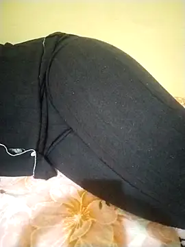 Snapshot of 3ahhd chatting on March 24, 2026, 11:43 pm 3ahhd online show from March 24, 2026, 11:43 pm