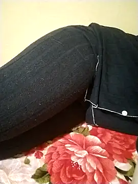 Snapshot of 3ahhd chatting on April 12, 2026, 1:49 pm 3ahhd online show from April 12, 2026, 1:49 pm