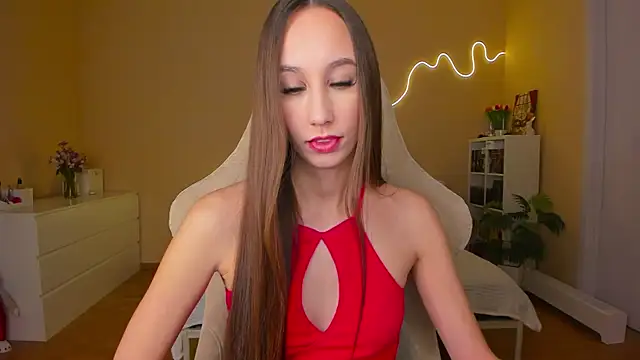 Snapshot of your_emily_ chatting on March 11, 2025, 7:25 pm your emily online show from March 11, 2025, 7:25 pm