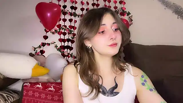 Snapshot of _Devill_Baby chatting on February 17, 2025, 5:21 pm  Devill Baby online show from February 17, 2025, 5:21 pm