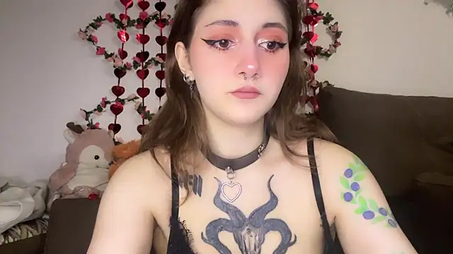 Snapshot of _Devill_Baby chatting on February 27, 2025, 3:59 pm  Devill Baby online show from February 27, 2025, 3:59 pm