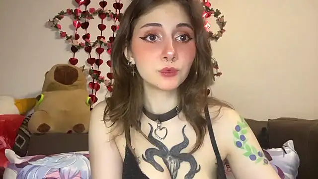 Snapshot of _Devill_Baby chatting on March 21, 2025, 7:57 pm  Devill Baby online show from March 21, 2025, 7:57 pm