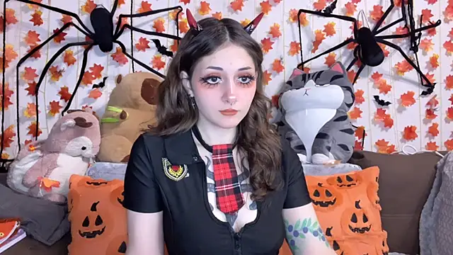 Snapshot of _Devill_Baby chatting on September 30, 2025, 5:07 pm  Devill Baby online show from September 30, 2025, 5:07 pm