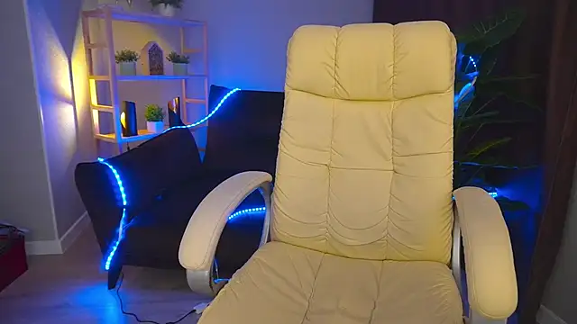 Snapshot of LanaRhoades_s chatting on December 5, 2024, 9:06 pm LanaRhoades s online show from December 5, 2024, 9:06 pm