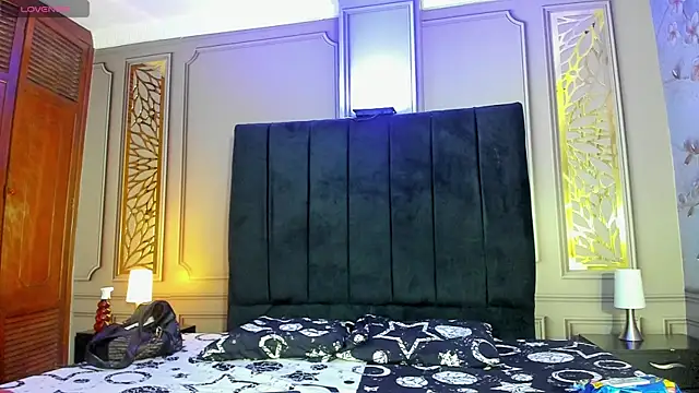 Snapshot of mature_bigass__ chatting on February 22, 2025, 11:35 am mature bigass online show from February 22, 2025, 11:35 am