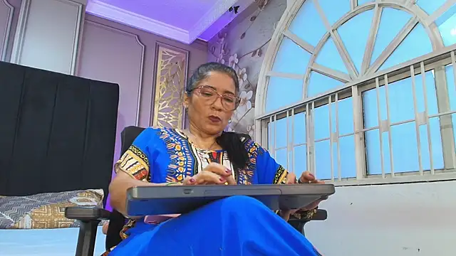 Snapshot of mature_bigass__ chatting on November 29, 2025, 11:46 am mature bigass online show from November 29, 2025, 11:46 am