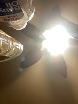 prettyrichie online show from November 13, 2025, 10:25 am