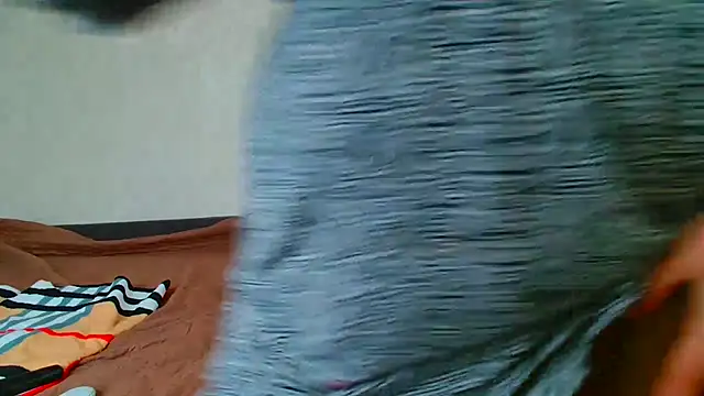 Brionia online show from November 4, 2025, 7:40 am