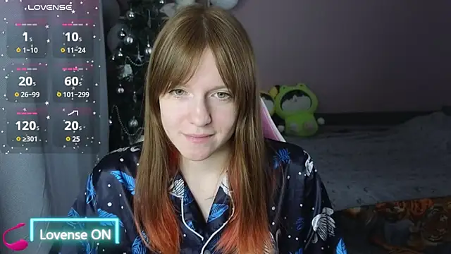 Snapshot of CassieJuice69 chatting on February 8, 2025, 5:50 pm CassieJuice69 online show from February 8, 2025, 5:50 pm