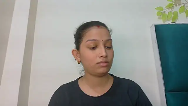 Snapshot of Aleena_Rai chatting on September 25, 2025, 5:49 pm Aleena Rai online show from September 25, 2025, 5:49 pm