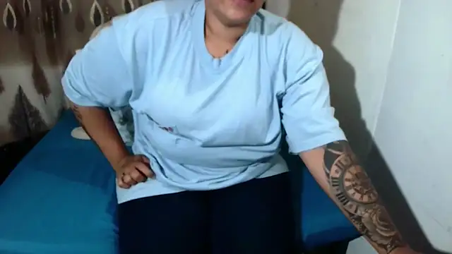 Indian candyXX online show from December 3, 2025, 4:16 pm