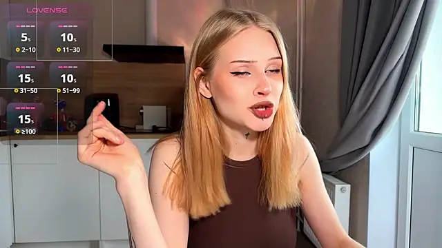 lisa barbie online show from April 16, 2026, 3:46 pm