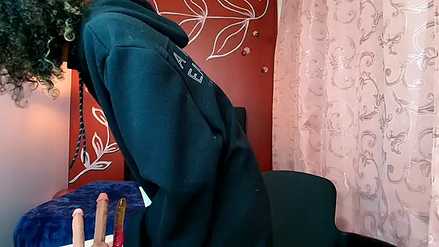 Zia Green online show from January 31, 2025, 12:07 pm