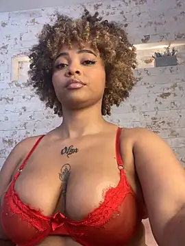 Snapshot of pamela_west chatting on October 24, 2025, 2:46 pm pamela west online show from October 24, 2025, 2:46 pm