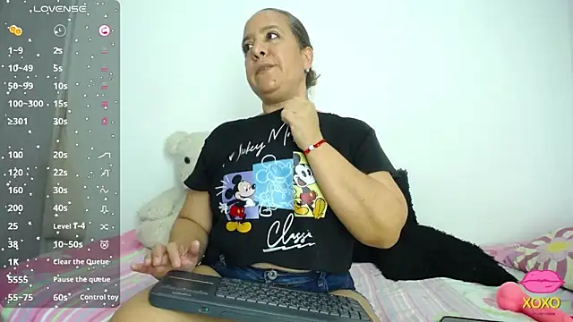 Iivana 19 online show from February 25, 2026, 10:30 pm