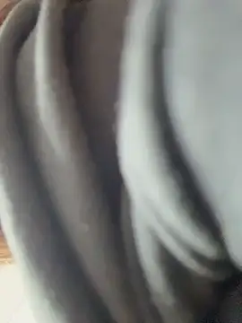 viviandaimond1 online show from March 31, 2026, 7:36 pm