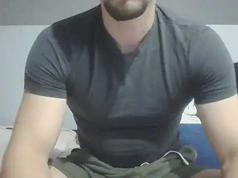 LoveEveryWet online show from November 24, 2025, 11:37 pm
