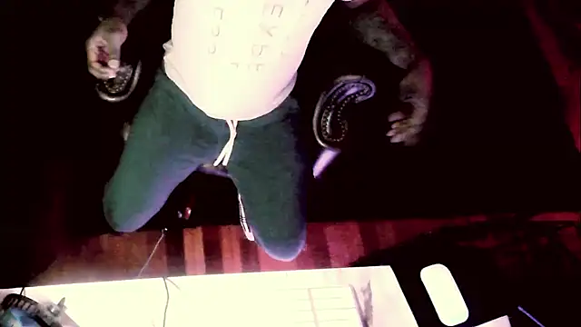 Snapshot of Pressure69mee chatting on March 23, 2025, 3:21 am Pressure69mee online show from March 23, 2025, 3:21 am