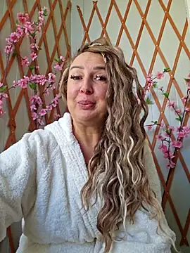 Snapshot of MariaRichi_ chatting on September 11, 2025, 6:46 am MariaRichi  online show from September 11, 2025, 6:46 am