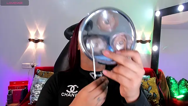 Emili Roux online show from March 28, 2026, 10:15 am