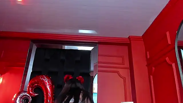 nathalie rossel online show from February 13, 2025, 7:10 pm