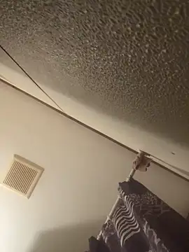 juicybooty cherri2 online show from December 2, 2025, 9:21 pm