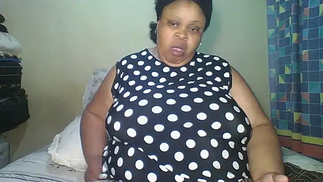 9voluptiustits online show from April 15, 2026, 7:58 pm