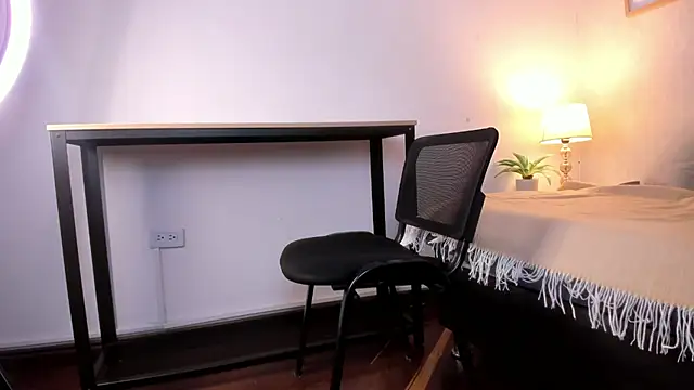 Caroline dh online show from March 20, 2026, 11:37 am