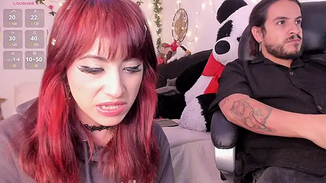 Snapshot of Carlasxdreams chatting on January 15, 2026, 4:06 am Carlasxdreams online show from January 15, 2026, 4:06 am