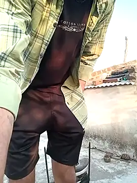 Snapshot of Piyush_2024 chatting on March 23, 2025, 1:53 am Piyush 2024 online show from March 23, 2025, 1:53 am