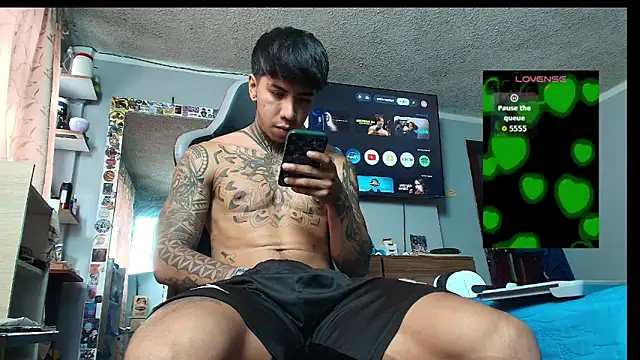 Snapshot of Nickhot0609 chatting on February 25, 2026, 5:22 pm Nickhot0609 online show from February 25, 2026, 5:22 pm